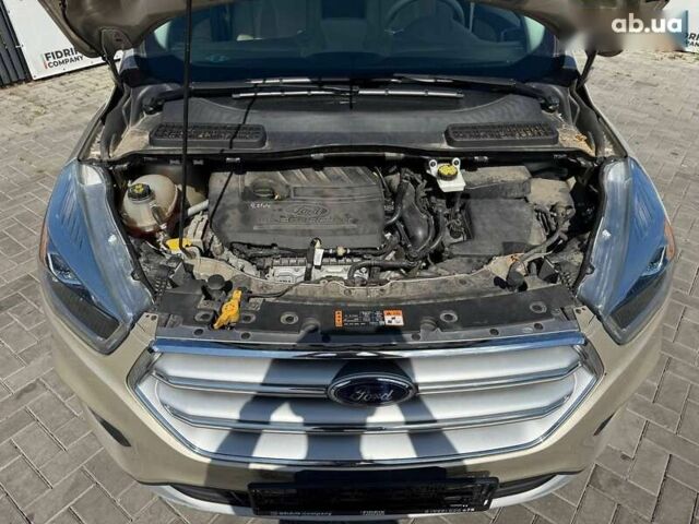 Форд Ескейп, об'ємом двигуна 1.5 л та пробігом 158 тис. км за 9800 $, фото 11 на Automoto.ua