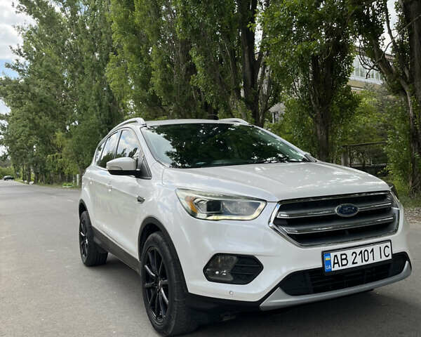 Форд Эскейп, объемом двигателя 2 л и пробегом 124 тыс. км за 14300 $, фото 1 на Automoto.ua