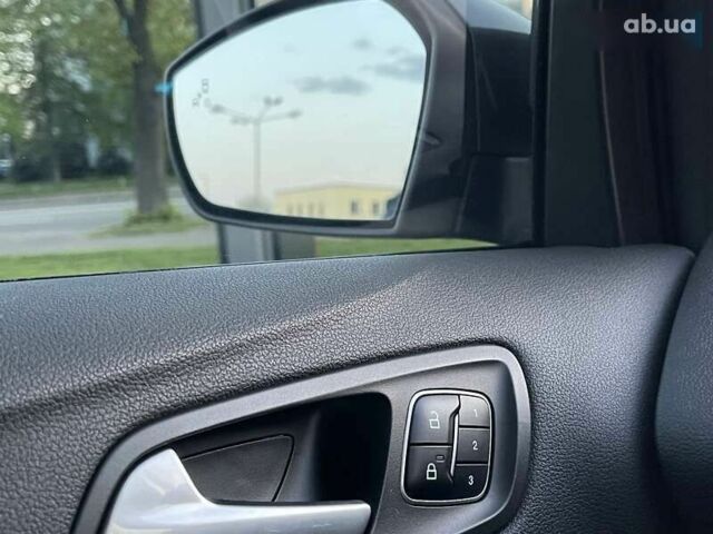 Форд Ескейп, об'ємом двигуна 2 л та пробігом 111 тис. км за 15999 $, фото 21 на Automoto.ua