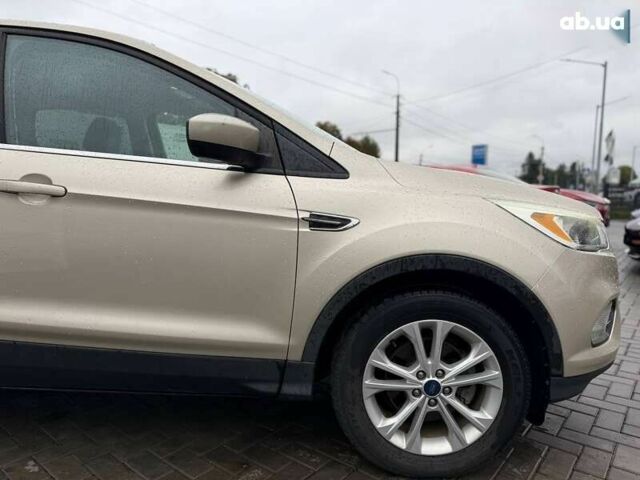 Форд Эскейп, объемом двигателя 1.5 л и пробегом 139 тыс. км за 10100 $, фото 9 на Automoto.ua