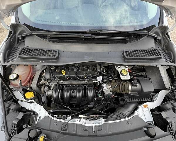 Форд Эскейп, объемом двигателя 2.5 л и пробегом 132 тыс. км за 14000 $, фото 27 на Automoto.ua