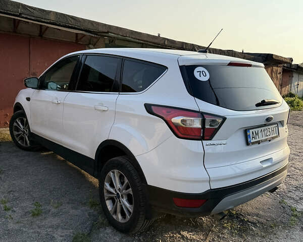 Форд Эскейп, объемом двигателя 2 л и пробегом 65 тыс. км за 12000 $, фото 1 на Automoto.ua