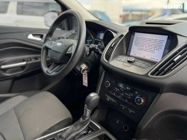Форд Эскейп, объемом двигателя 1.5 л и пробегом 170 тыс. км за 9200 $, фото 18 на Automoto.ua