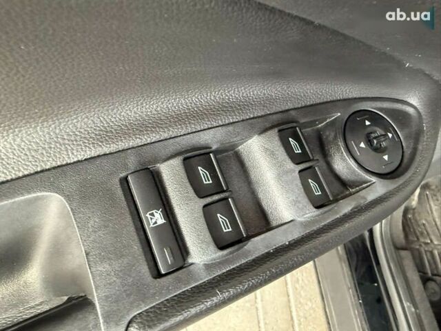 Форд Эскейп, объемом двигателя 2.5 л и пробегом 125 тыс. км за 13999 $, фото 23 на Automoto.ua