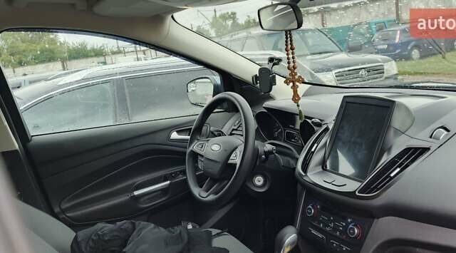 Форд Ескейп, об'ємом двигуна 1.5 л та пробігом 160 тис. км за 12200 $, фото 4 на Automoto.ua