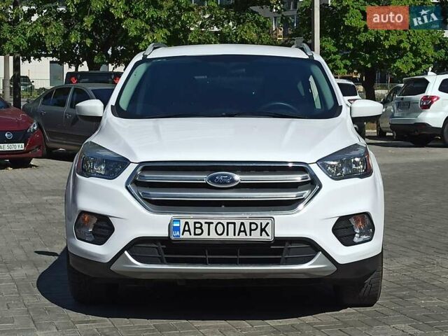 Форд Эскейп, объемом двигателя 1.5 л и пробегом 136 тыс. км за 13300 $, фото 5 на Automoto.ua