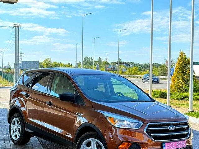 Форд Эскейп, объемом двигателя 2.5 л и пробегом 125 тыс. км за 12499 $, фото 2 на Automoto.ua