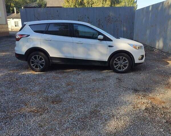 Форд Ескейп, об'ємом двигуна 1.5 л та пробігом 150 тис. км за 12200 $, фото 2 на Automoto.ua
