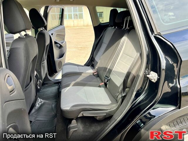 Форд Эскейп, объемом двигателя 2.5 л и пробегом 182 тыс. км за 10500 $, фото 7 на Automoto.ua