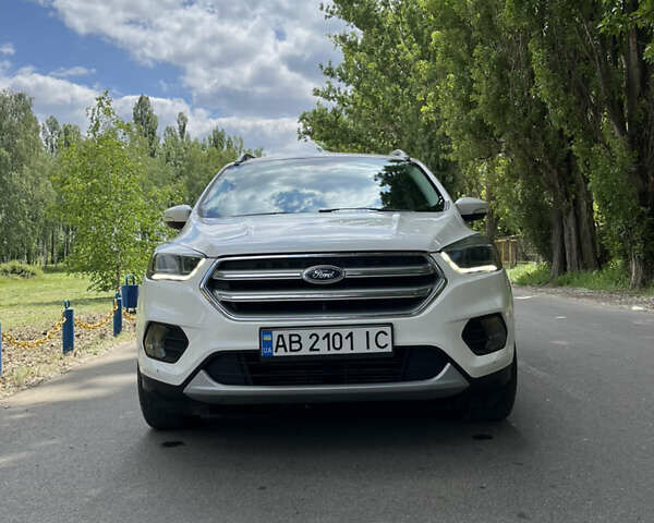 Форд Эскейп, объемом двигателя 2 л и пробегом 124 тыс. км за 14300 $, фото 23 на Automoto.ua