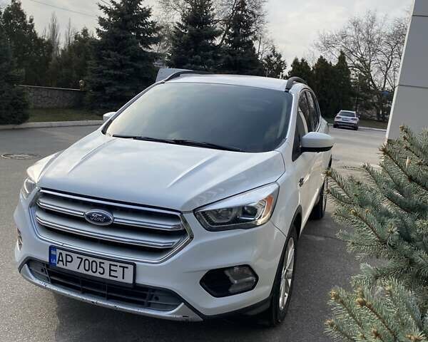 Форд Ескейп, об'ємом двигуна 1.5 л та пробігом 140 тис. км за 14000 $, фото 5 на Automoto.ua