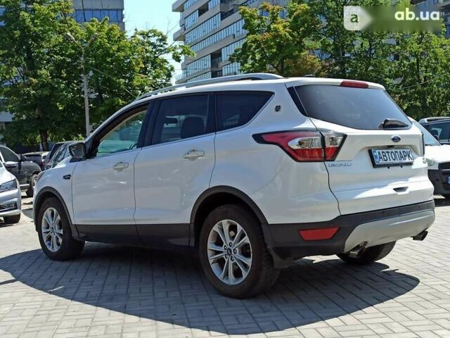 Форд Эскейп, объемом двигателя 1.5 л и пробегом 136 тыс. км за 13950 $, фото 4 на Automoto.ua
