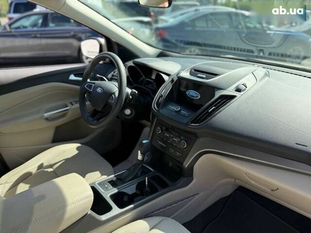 Форд Ескейп, об'ємом двигуна 1.5 л та пробігом 158 тис. км за 9800 $, фото 6 на Automoto.ua