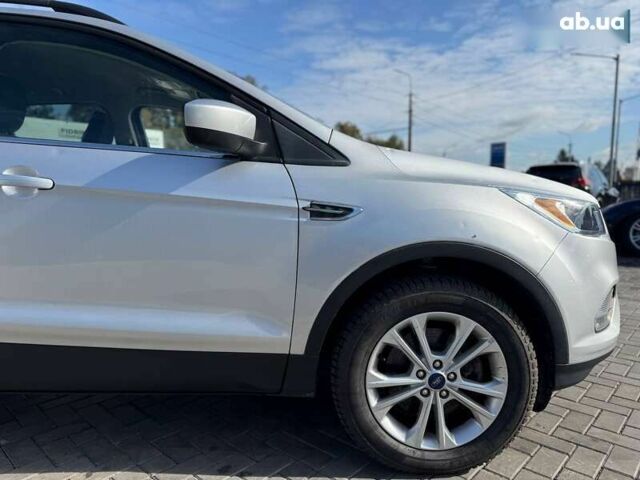 Форд Ескейп, об'ємом двигуна 2 л та пробігом 172 тис. км за 10400 $, фото 12 на Automoto.ua