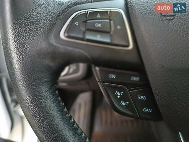 Форд Ескейп, об'ємом двигуна 1.5 л та пробігом 114 тис. км за 15000 $, фото 5 на Automoto.ua