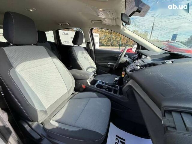 Форд Ескейп, об'ємом двигуна 2 л та пробігом 172 тис. км за 10400 $, фото 10 на Automoto.ua