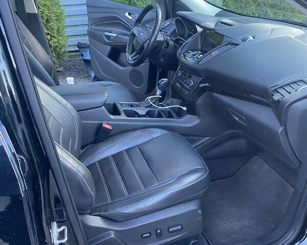 Форд Эскейп, объемом двигателя 2 л и пробегом 155 тыс. км за 15000 $, фото 28 на Automoto.ua