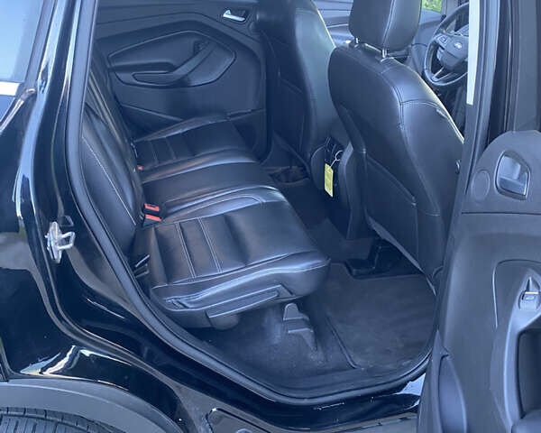 Форд Эскейп, объемом двигателя 2 л и пробегом 155 тыс. км за 15000 $, фото 26 на Automoto.ua