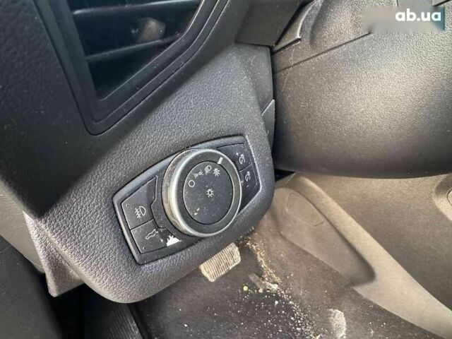 Форд Эскейп, объемом двигателя 1.5 л и пробегом 266 тыс. км за 9500 $, фото 11 на Automoto.ua