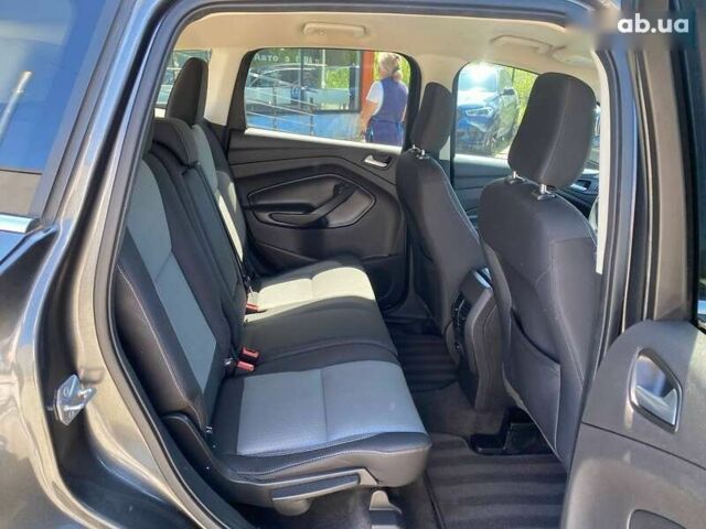 Форд Эскейп, объемом двигателя 2 л и пробегом 194 тыс. км за 13300 $, фото 21 на Automoto.ua