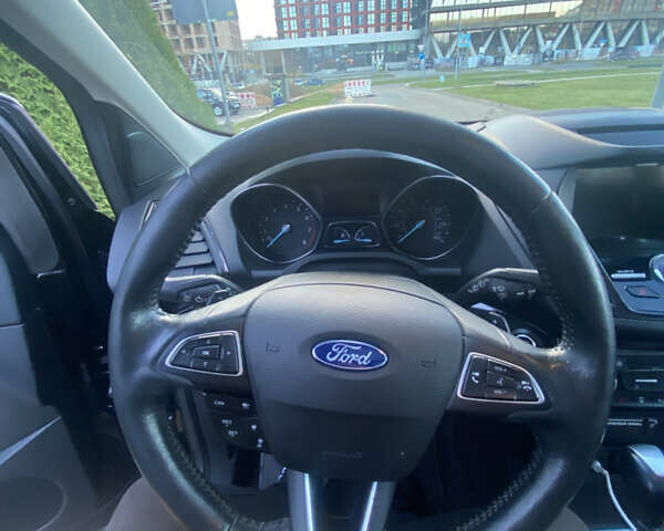 Форд Эскейп, объемом двигателя 2 л и пробегом 155 тыс. км за 15000 $, фото 18 на Automoto.ua