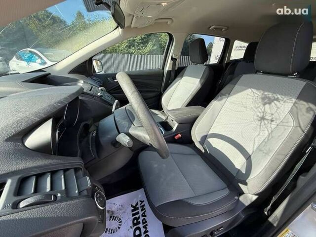 Форд Ескейп, об'ємом двигуна 2 л та пробігом 172 тис. км за 10400 $, фото 14 на Automoto.ua