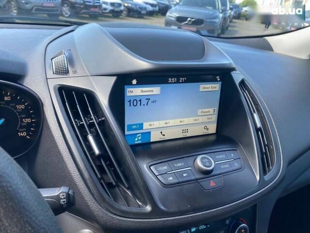 Форд Эскейп, объемом двигателя 2 л и пробегом 194 тыс. км за 13300 $, фото 14 на Automoto.ua