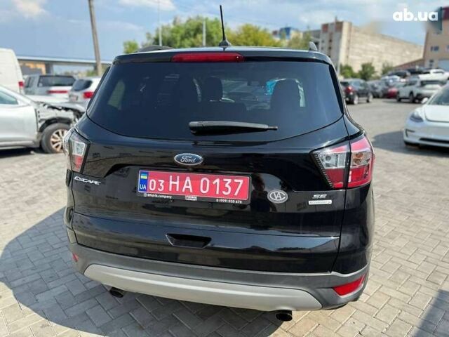 Форд Эскейп 2018 в Луцке на Automoto.ua Форд Эскейп, объемом двигателя 1.5 л и пробегом 138 тыс. км за 9600 $, фото 5 на Automoto.ua