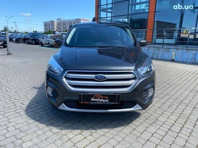 Форд Эскейп, объемом двигателя 2 л и пробегом 194 тыс. км за 13300 $, фото 1 на Automoto.ua