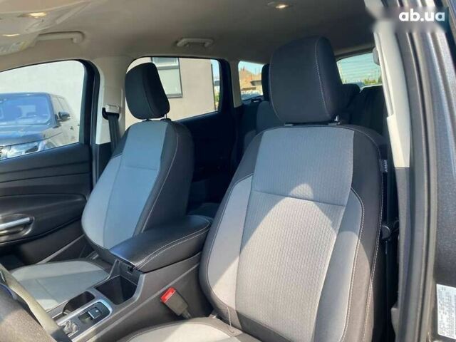 Форд Эскейп, объемом двигателя 2 л и пробегом 194 тыс. км за 13300 $, фото 18 на Automoto.ua