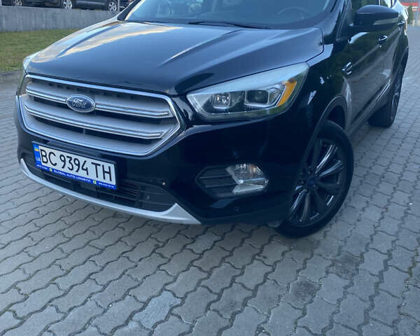 Форд Эскейп, объемом двигателя 2 л и пробегом 155 тыс. км за 15000 $, фото 1 на Automoto.ua