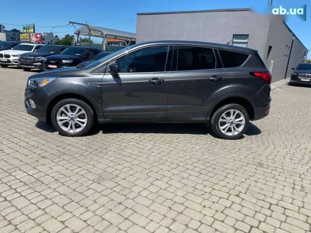 Форд Эскейп, объемом двигателя 2 л и пробегом 194 тыс. км за 13300 $, фото 3 на Automoto.ua