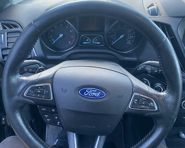 Форд Эскейп, объемом двигателя 2 л и пробегом 155 тыс. км за 15000 $, фото 19 на Automoto.ua