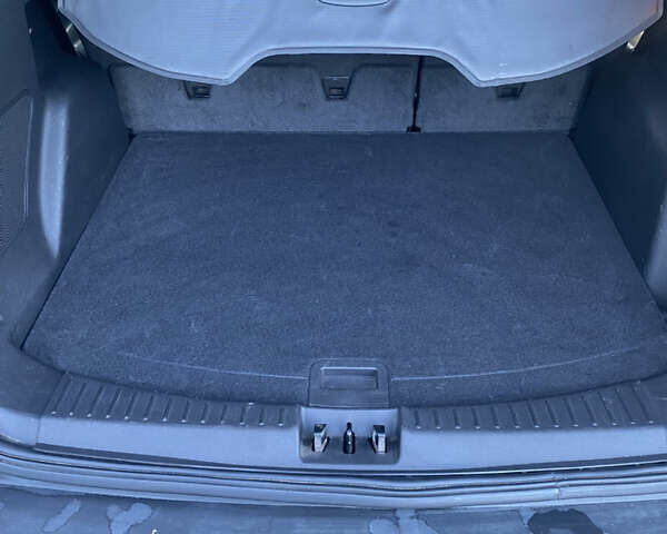 Форд Эскейп, объемом двигателя 2 л и пробегом 155 тыс. км за 15000 $, фото 25 на Automoto.ua