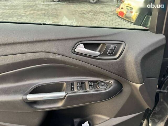 Форд Эскейп, объемом двигателя 1.5 л и пробегом 266 тыс. км за 9500 $, фото 10 на Automoto.ua