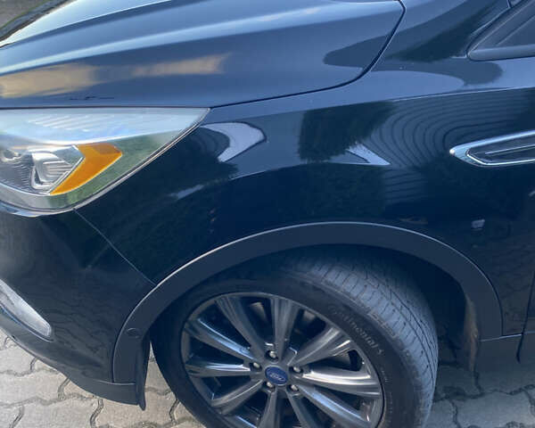 Форд Эскейп, объемом двигателя 2 л и пробегом 155 тыс. км за 15000 $, фото 13 на Automoto.ua