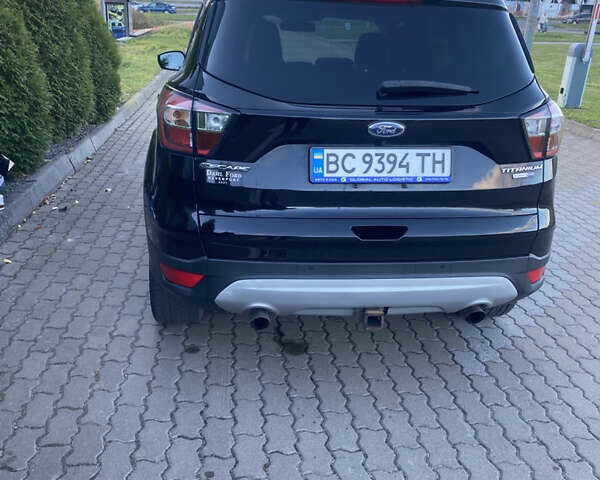 Форд Эскейп, объемом двигателя 2 л и пробегом 155 тыс. км за 15000 $, фото 5 на Automoto.ua