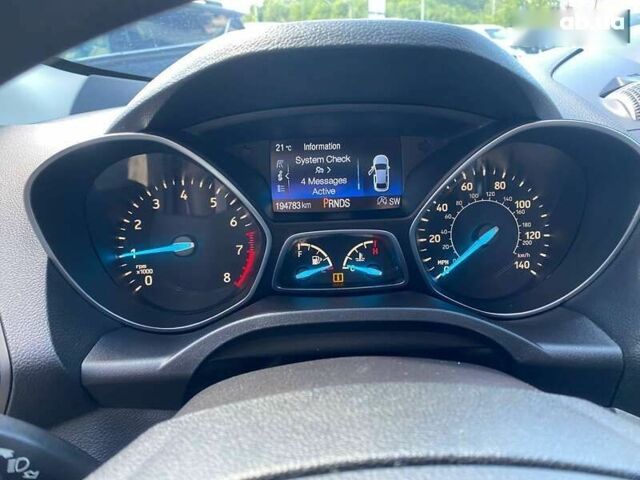 Форд Эскейп, объемом двигателя 2 л и пробегом 194 тыс. км за 13300 $, фото 13 на Automoto.ua