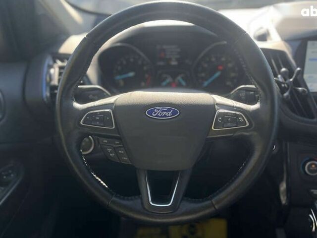 Форд Эскейп, объемом двигателя 2 л и пробегом 81 тыс. км за 16990 $, фото 10 на Automoto.ua