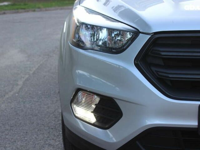 Форд Эскейп, объемом двигателя 2.5 л и пробегом 55 тыс. км за 14500 $, фото 4 на Automoto.ua