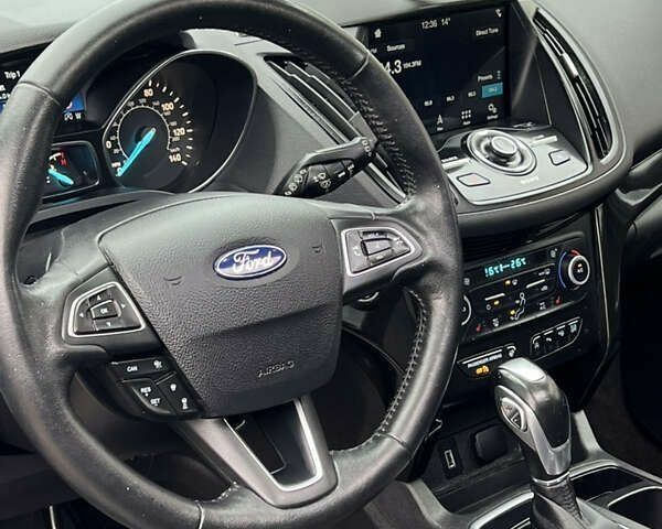 Форд Ескейп, об'ємом двигуна 2 л та пробігом 147 тис. км за 16900 $, фото 24 на Automoto.ua