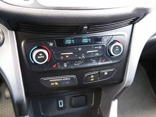 Форд Ескейп, об'ємом двигуна 1.5 л та пробігом 128 тис. км за 13500 $, фото 19 на Automoto.ua