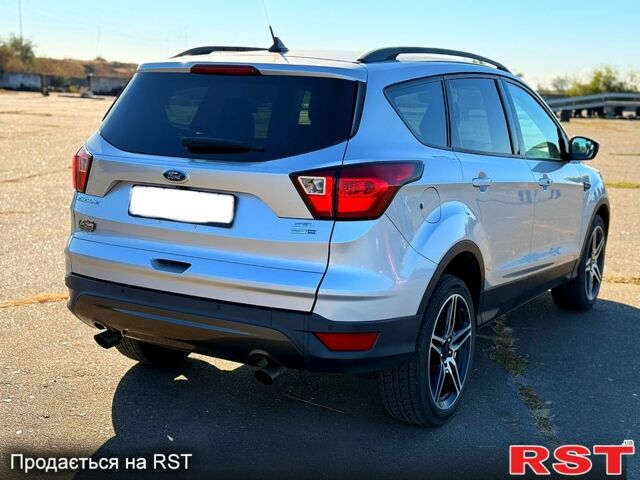 Форд Эскейп, объемом двигателя 1.5 л и пробегом 107 тыс. км за 14800 $, фото 2 на Automoto.ua