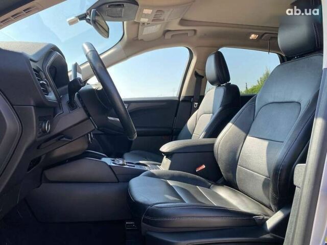 Форд Эскейп, объемом двигателя 0 л и пробегом 98 тыс. км за 26990 $, фото 13 на Automoto.ua