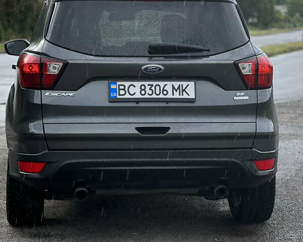 Форд Эскейп, объемом двигателя 1.5 л и пробегом 94 тыс. км за 14800 $, фото 5 на Automoto.ua