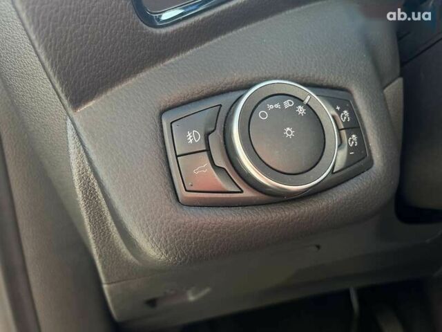 Форд Эскейп, объемом двигателя 2 л и пробегом 81 тыс. км за 16990 $, фото 24 на Automoto.ua