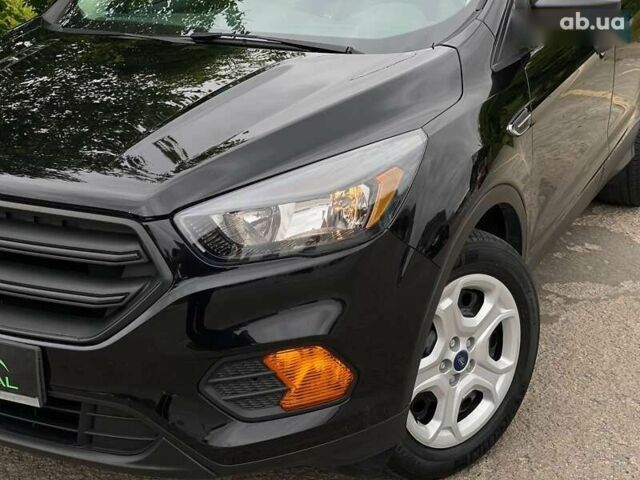 Форд Эскейп, объемом двигателя 0 л и пробегом 61 тыс. км за 13990 $, фото 1 на Automoto.ua