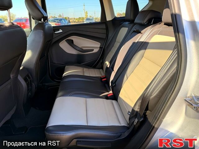 Форд Эскейп, объемом двигателя 1.5 л и пробегом 107 тыс. км за 14800 $, фото 5 на Automoto.ua