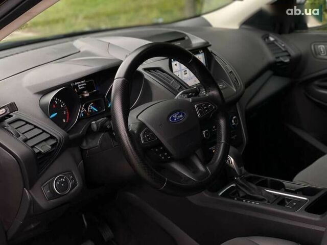 Форд Эскейп, объемом двигателя 0 л и пробегом 61 тыс. км за 14490 $, фото 8 на Automoto.ua