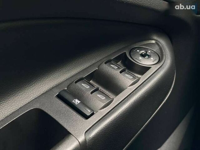 Форд Ескейп, об'ємом двигуна 0 л та пробігом 61 тис. км за 13490 $, фото 25 на Automoto.ua